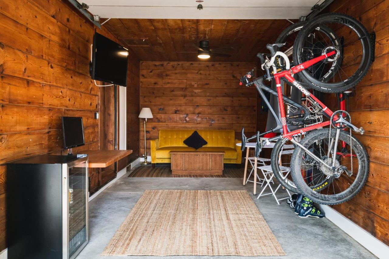 Left Coast Lodge - Pet Friendly Sisters Εξωτερικό φωτογραφία