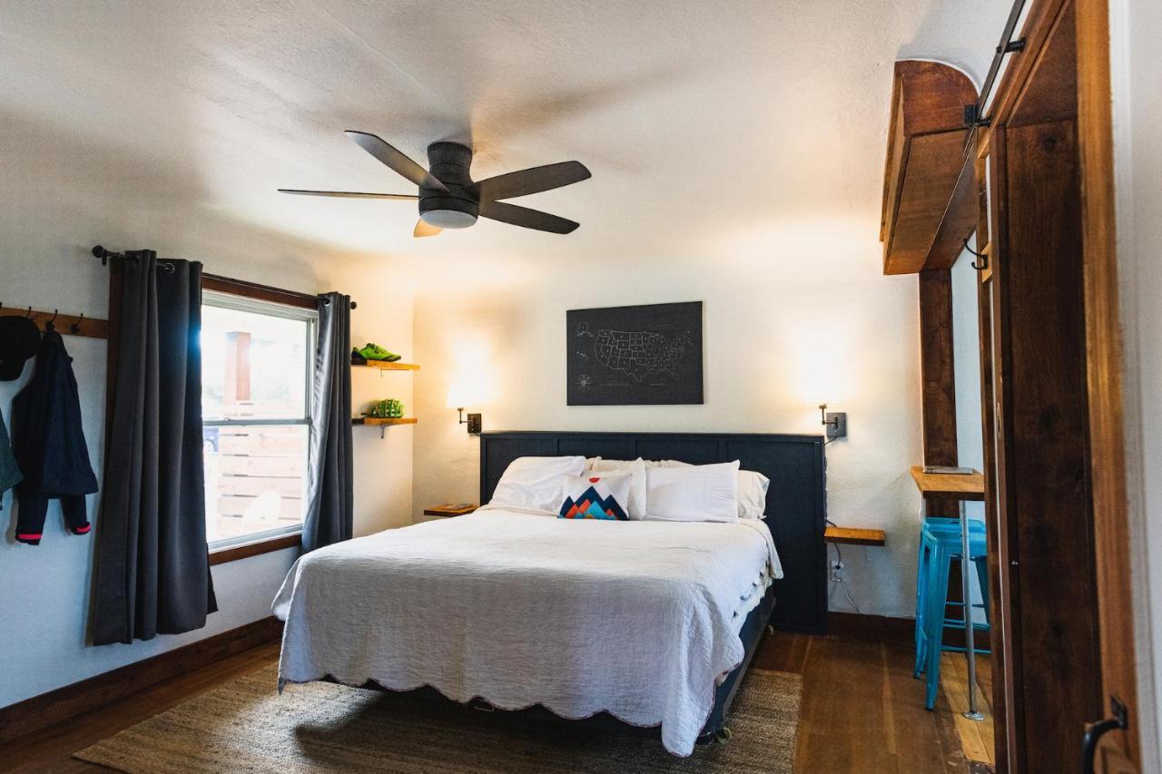 Left Coast Lodge - Pet Friendly Sisters Εξωτερικό φωτογραφία